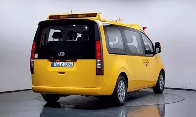 Hyundai Staria 2025, 12816 км, за 22646.71 USD
