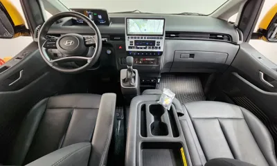 Hyundai Staria 2025, 12816 км, за 22646.71 USD - фото 7
