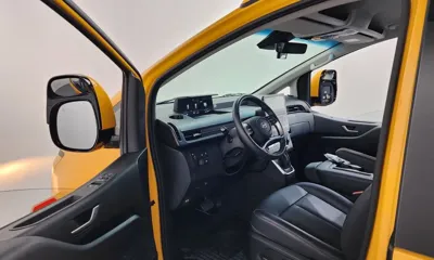 Hyundai Staria 2025, 12816 км, за 22646.71 USD - фото 10