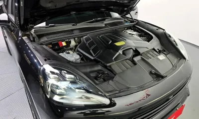 Porsche Cayenne 2020, 57441 км, за 51169.19 USD - фото 6