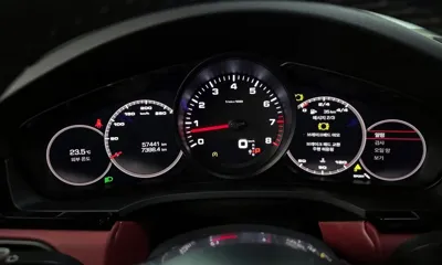 Porsche Cayenne 2020, 57441 км, за 51169.19 USD - фото 8
