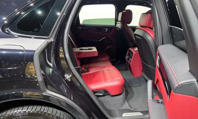 Porsche Cayenne 2020, 57441 км, за 51169.19 USD - фото 12