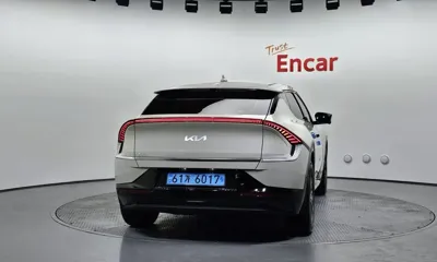 Kia EV6 2023, 125390 км, за 18378.33 USD