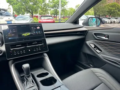 Toyota Avalon 2025, 16000 км, за 21994.31 USD - фото 22