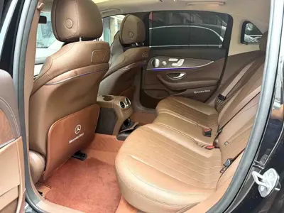 Mercedes-Benz E-Class 2020, 71000 км, за 28516.22 USD - фото 6