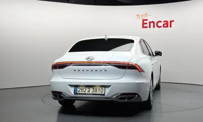 Hyundai Grandeur 2021, 39398 км, за 21402.57 USD