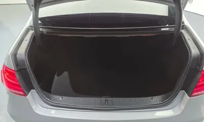 Mercedes-Benz E-Class 2014, 112157 км, за 6437.2 USD - фото 20