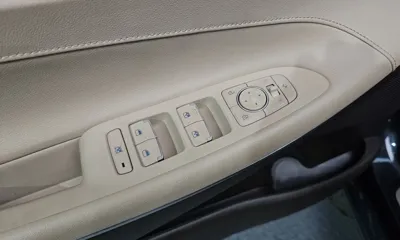 Hyundai Grandeur 2018, 80660 км, за 9953.17 USD - фото 17