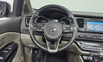 Kia Canival 2018, 98883 км, за 9189.43 USD - фото 12