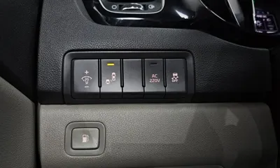 Kia Canival 2018, 98883 км, за 9189.43 USD - фото 16