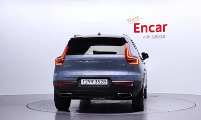 Volvo XC40 2020, 89379 км, за 16825.23 USD