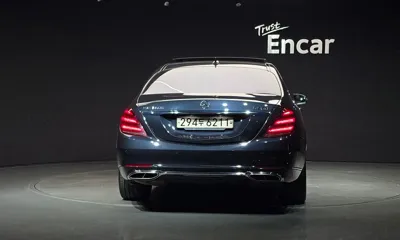 Mercedes-Benz S-Class 2018, 130216 км, за 31907.26 USD