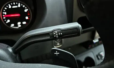 Mercedes-Benz Sprinter 2019, 54944 км, за 45621.64 USD - фото 9