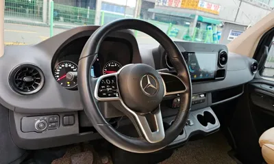Mercedes-Benz Sprinter 2019, 54944 км, за 45621.64 USD - фото 13