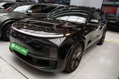 Li Auto L9 · 2025 год