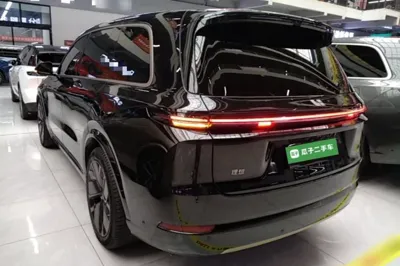 Li Auto L9 2025, 13100 км, за 54072 USD