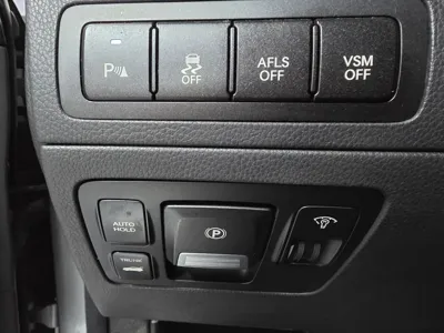 Hyundai Equus 2010, 360000 км, за 1934.9 USD - фото 14