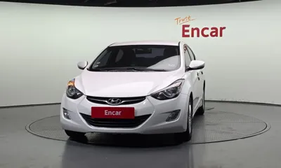 Hyundai Avante 2014, 185004 км, за 2016.66 USD