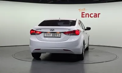 Hyundai Avante 2014, 185004 км, за 2016.66 USD