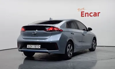 Hyundai Ioniq 2018, 120754 км, за 7089.41 USD