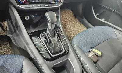 Hyundai Ioniq 2018, 120754 км, за 7089.41 USD - фото 9