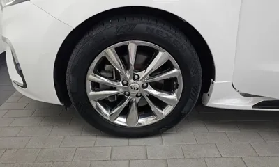 Kia Canival 2019, 81963 км, за 10043.32 USD