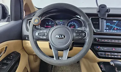 Kia Canival 2019, 81963 км, за 10043.32 USD - фото 13
