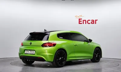 Volkswagen Scirocco 2014, 108963 км, за 8919.72 USD