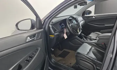 Hyundai Tucson 2016, 124812 км, за 7267.92 USD - фото 11