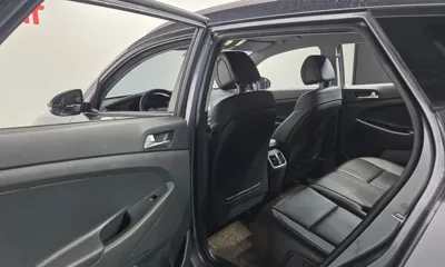 Hyundai Tucson 2016, 124812 км, за 7267.92 USD - фото 18