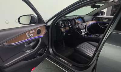 Mercedes-Benz E-Class 2017, 158697 км, за 11093.61 USD - фото 11