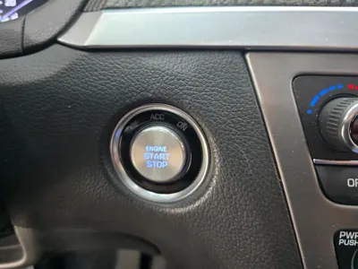 Hyundai Genesis 2016, 179135 км, за 6144.7 USD - фото 12