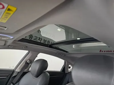 Hyundai Genesis 2016, 179135 км, за 6144.7 USD - фото 14