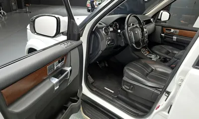 Land Rover Discovery 2016, 108688 км, за 16749.86 USD - фото 10