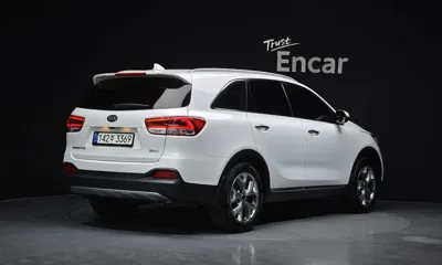 Kia Sorento 2015, 84596 км, за 8919.72 USD