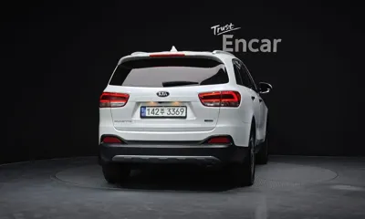 Kia Sorento 2015, 84596 км, за 8919.72 USD