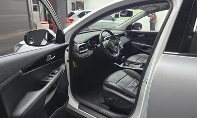Kia Sorento 2015, 84596 км, за 8919.72 USD - фото 10