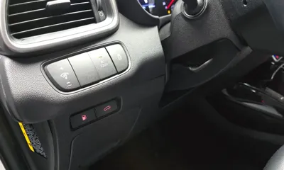 Kia Sorento 2015, 84596 км, за 8919.72 USD - фото 15