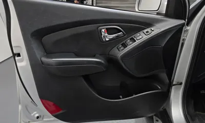 Hyundai Tucson 2013, 145817 км, за 3216.49 USD - фото 24