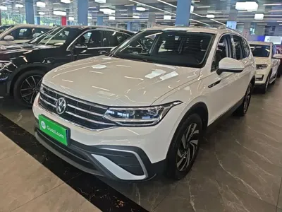 Volkswagen Tiguan L · 2023 год