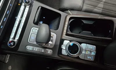 Genesis G90 2021, 107867 км, за 22843.64 USD - фото 9