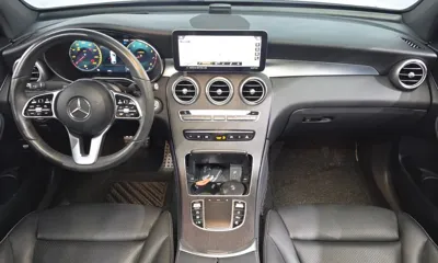 Mercedes-Benz GLC-Class 2020, 77483 км, за 22909.28 USD - фото 7