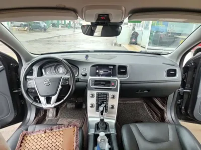 Volvo S60 2018, 107899 км, за 7571.09 USD - фото 10