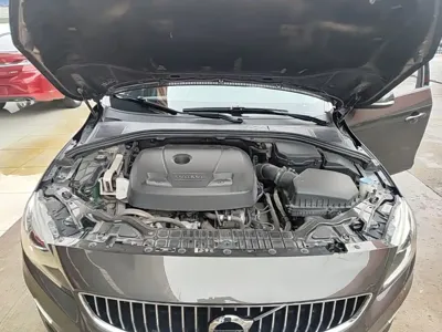 Volvo S60 2018, 107899 км, за 7571.09 USD - фото 20