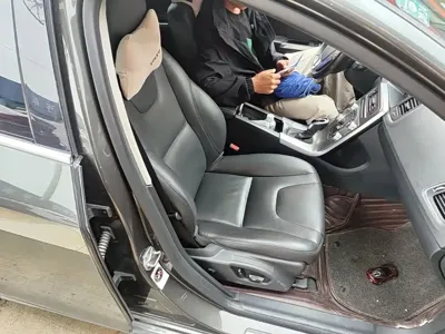 Volvo S60 2018, 107899 км, за 7571.09 USD - фото 25