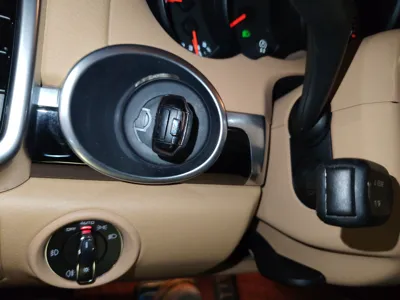 Porsche Cayenne 2016, 99600 км, за 34950 USD - фото 9
