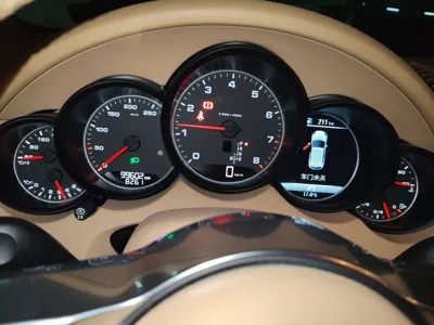 Porsche Cayenne 2016, 99600 км, за 34950 USD - фото 12