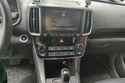 Hyundai ix35 2018, 156800 км, за 7549 USD - фото 12