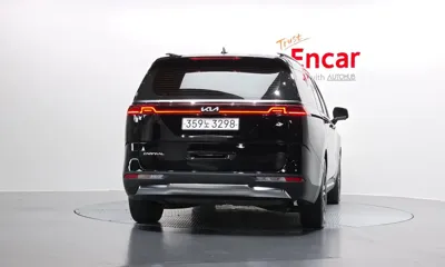 Kia Canival 2023, 172429 км, за 12931.6 USD