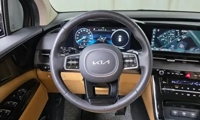 Kia Canival 2023, 172429 км, за 12931.6 USD - фото 13